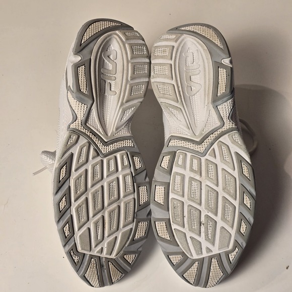 Fila Capture Athletic Shoes Women's Size 9 White Lace-Up Comfort Sneaker Gym - Picture 9 of 9